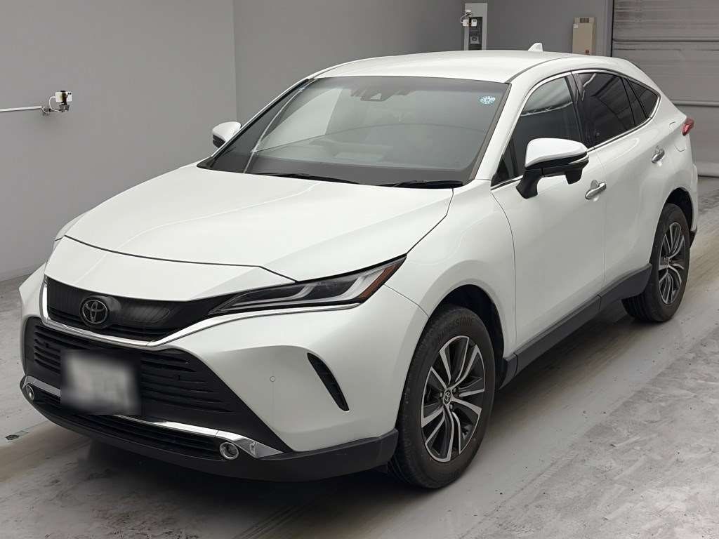 2023 Toyota Harrier G Japan auction vehicle