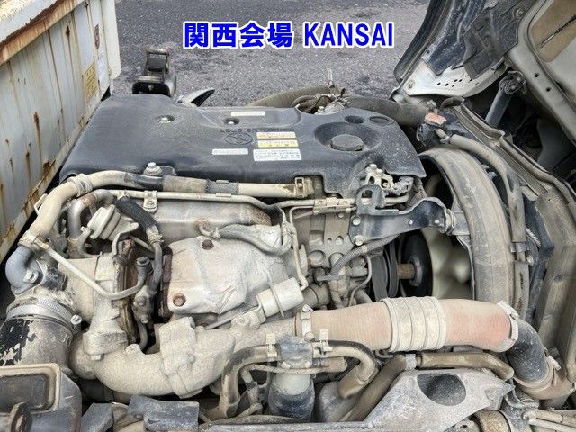 2013 Isuzu Elf dump auction photo 8