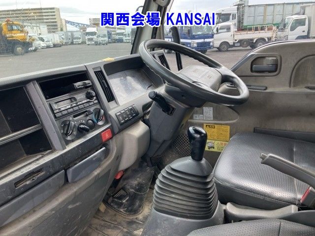 2013 Isuzu Elf dump auction photo 5