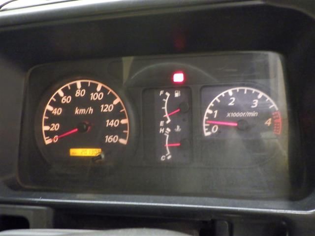 2005 Isuzu Elf ダブルキャブ auction photo 6