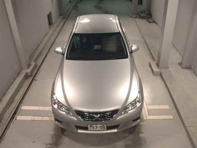 2010 Toyota Mark X 250G Four auction photo 6