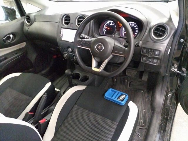 2017 Nissan Note X auction photo 3