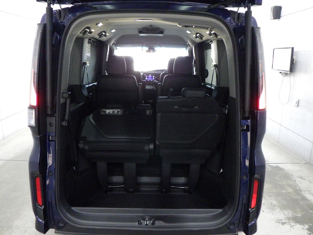 2021 Honda Stepwgn Cool Spirit Honda Sensing (7 seats) auction photo 16