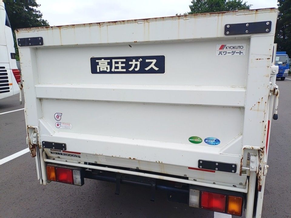 2020 Isuzu Elf auction photo 24