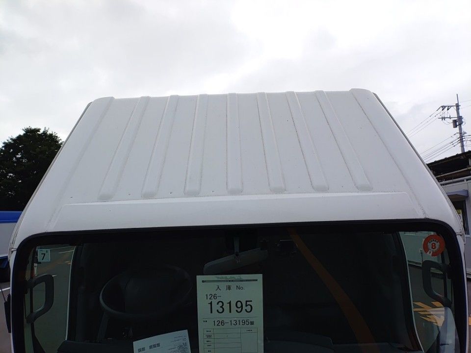 2020 Isuzu Elf auction photo 27