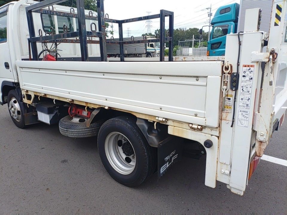 2020 Isuzu Elf auction photo 26