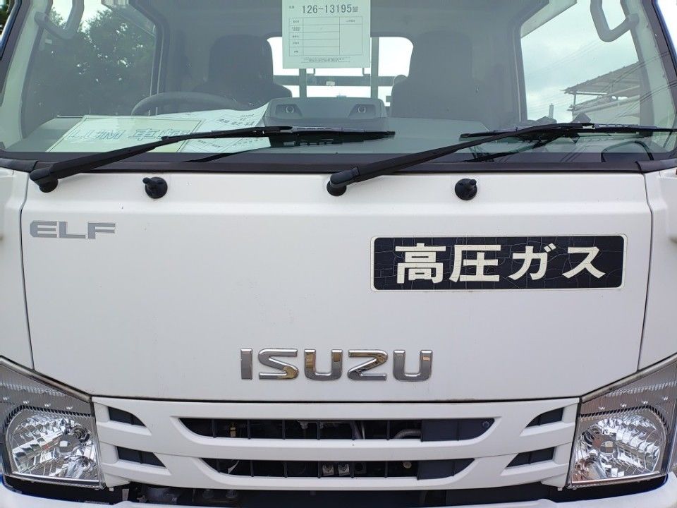 2020 Isuzu Elf auction photo 19