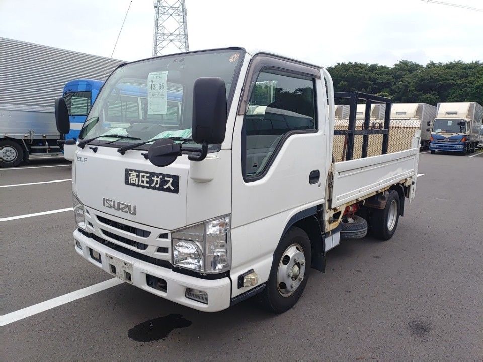 2020 Isuzu Elf Japan auction vehicle