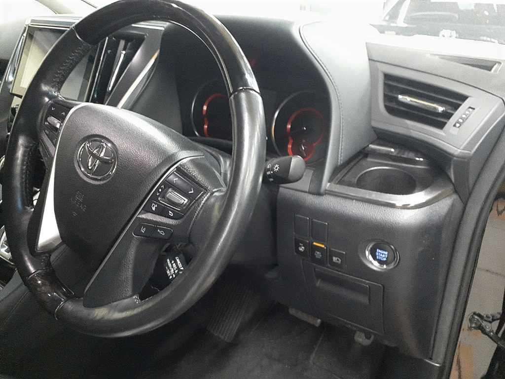 2022 Toyota Alphard 2.5S Cパッケージ auction photo 9
