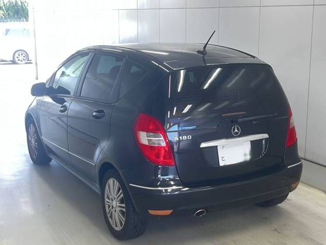 2009 Mercedes-Benz A-Class A180 auction photo 3