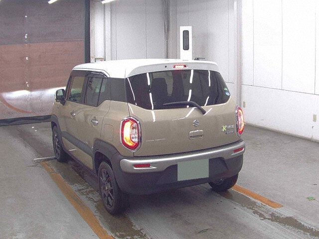 2021 Suzuki Xbee ハイブリッドMZ auction photo 2