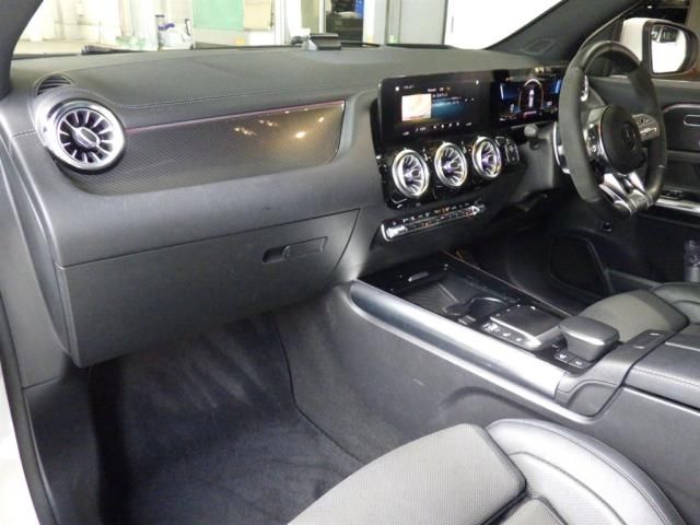 2021 Mercedes-AMG GLA35 4M auction photo 2