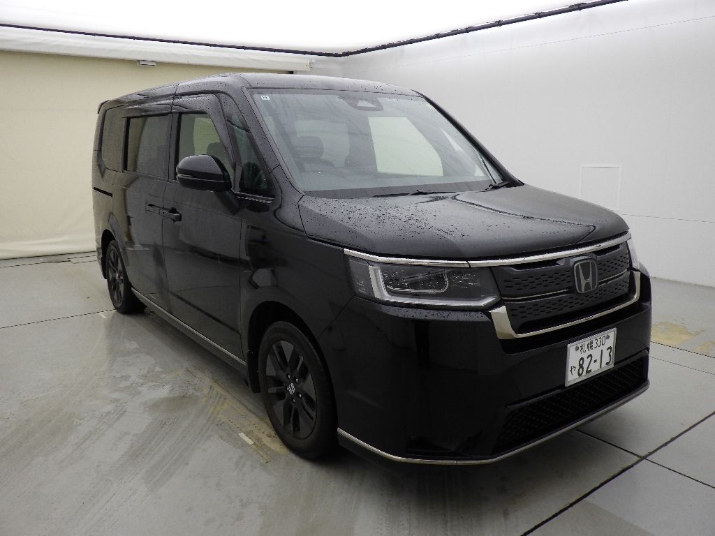 2022 Honda Stepwgn 4WD 7 Japan auction vehicle