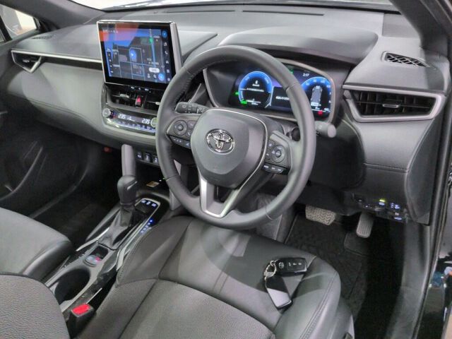 2025 Toyota Corolla Cross Hybrid Z auction photo 3
