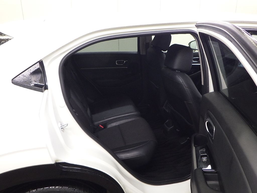 2022 Honda Vezel e:HEV Z auction photo 7