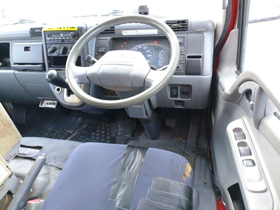 2010 Mitsubishi Fuso Canter auction photo 3