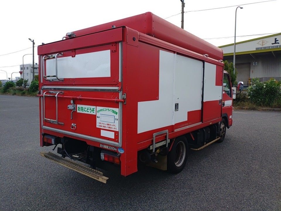2010 Mitsubishi Fuso Canter auction photo 2