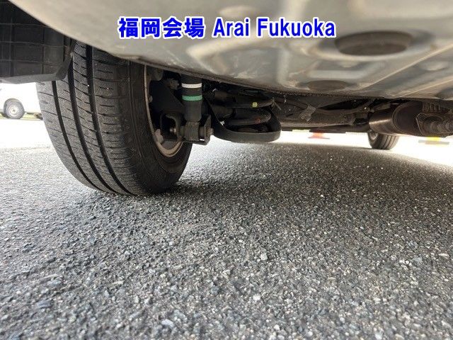 2017 Toyota Noah ワゴン X auction photo 12