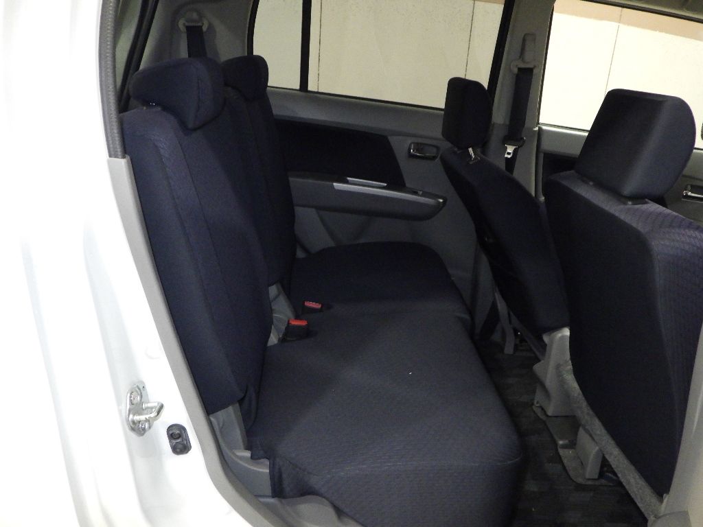 2010 Suzuki Wagon R FX LTD auction photo 7