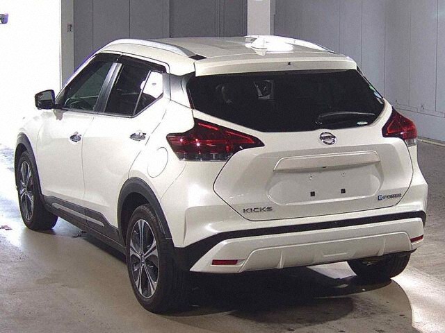2021 Nissan Kicks X auction photo 2