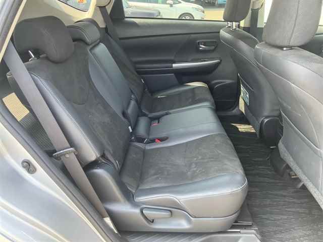 2015 Toyota Prius Alpha G auction photo 7