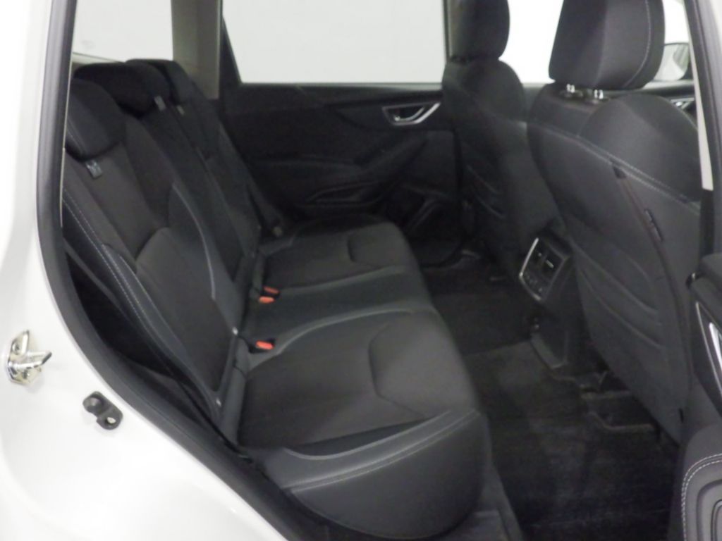 2019 Subaru Forester Touring auction photo 7