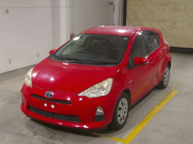 2013 Toyota Aqua auction photo 4