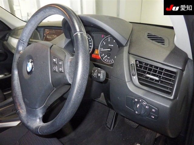 2011 BMW X1 sDrive 18i auction photo 5