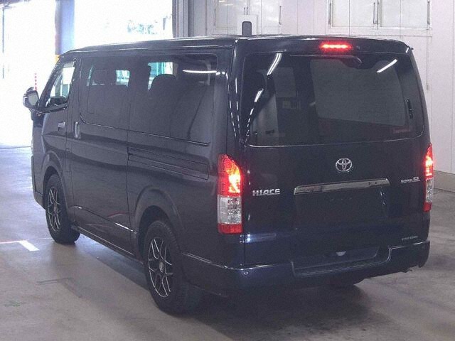 2018 Toyota Hiace L Super GL Dark 4WD auction photo 2