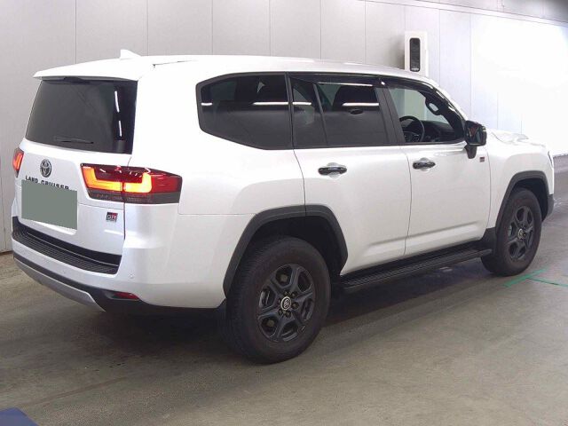 2024 Toyota Land Cruiser GR Sport 4WD auction photo 5