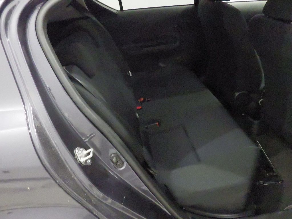 2015 Toyota Aqua S auction photo 7