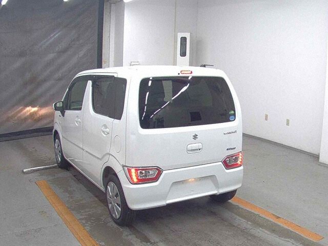2019 Suzuki Wagon R HV FXセーフティPG auction photo 2