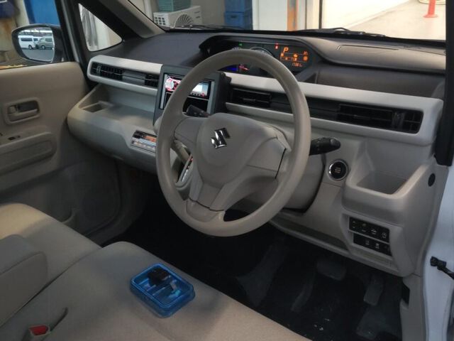 2019 Suzuki Wagon R HV FXセーフティPG auction photo 3