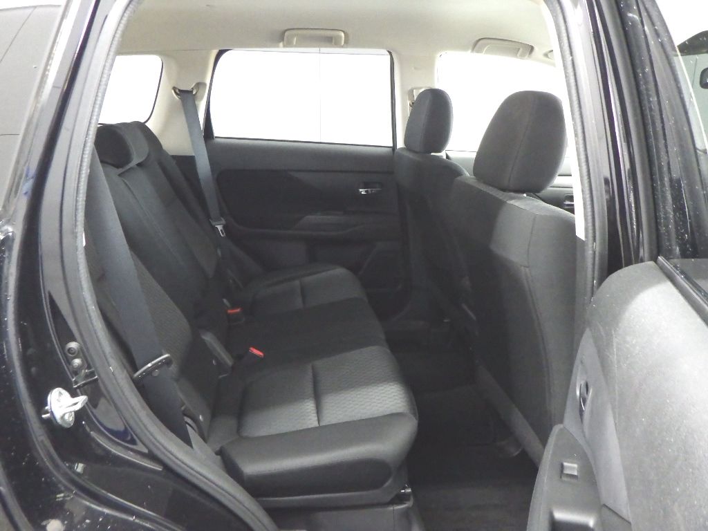 2013 Mitsubishi Outlander 4WD 24Gナビパッケージ auction photo 7
