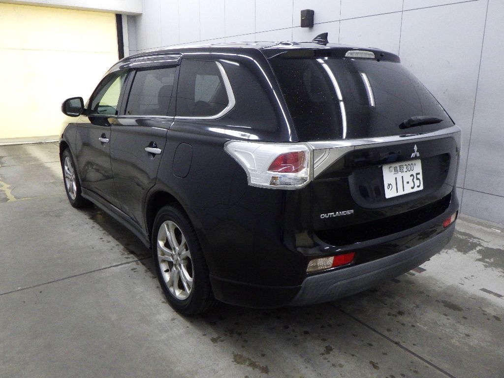 2013 Mitsubishi Outlander 4WD 24Gナビパッケージ auction photo 5
