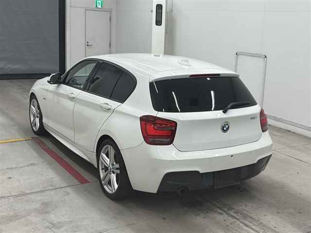 2013 BMW BMW1シリーズ 118i Mスポーツ auction photo 2