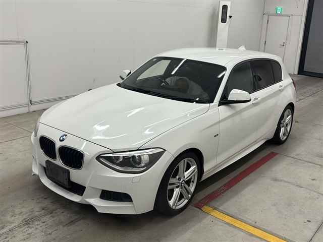 2013 BMW BMW1シリーズ 118i Mスポーツ auction photo 4
