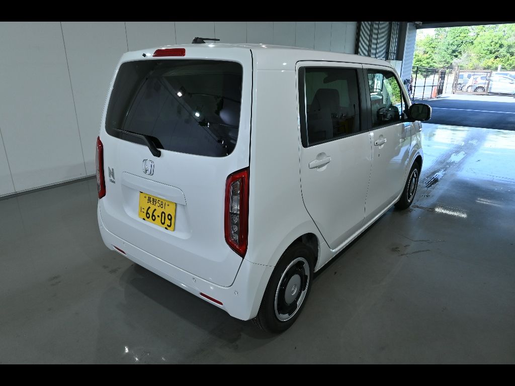 2025 Honda N-WGN L auction photo 2