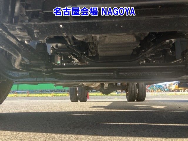 2016 Mitsubishi Fuso Canter Hira auction photo 11