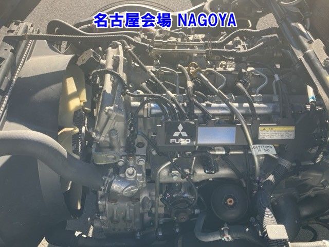 2016 Mitsubishi Fuso Canter Hira auction photo 19
