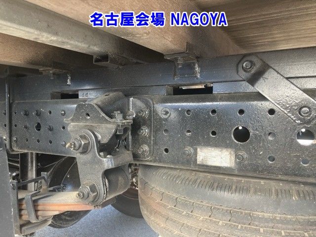 2016 Mitsubishi Fuso Canter Hira auction photo 14