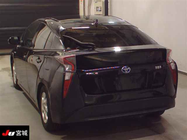 2016 Toyota Prius auction photo 2
