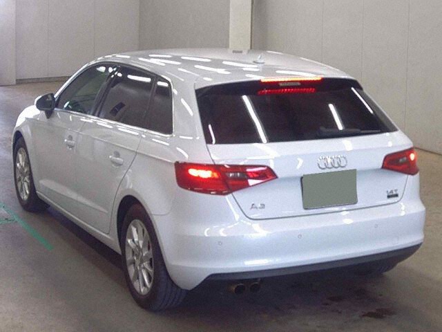 2013 Audi A3 スポーツB1.4TFSI auction photo 2
