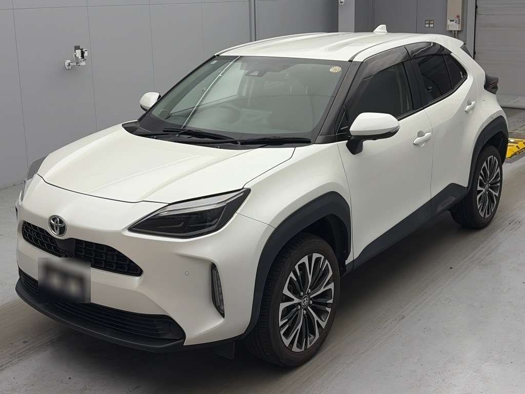 Japan Auction Vehicles 4 2021 Toyota Yaris Cross Z auction photo