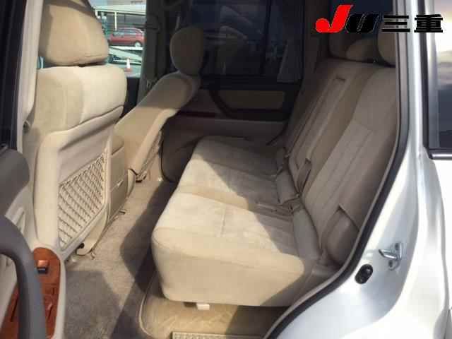 2006 Toyota Land Cruiser 100 VX LTD auction photo 10