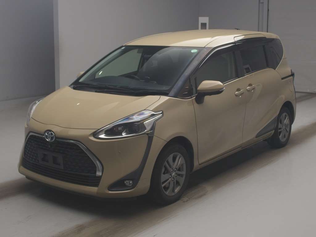 2021 Toyota Sienta ハイブリッドファンベースG クエロ Japan auction vehicle