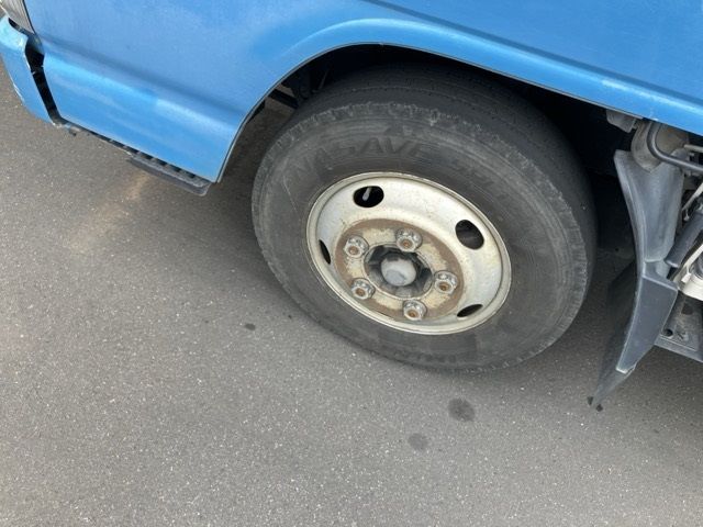 2008 Isuzu Elf auction photo 9
