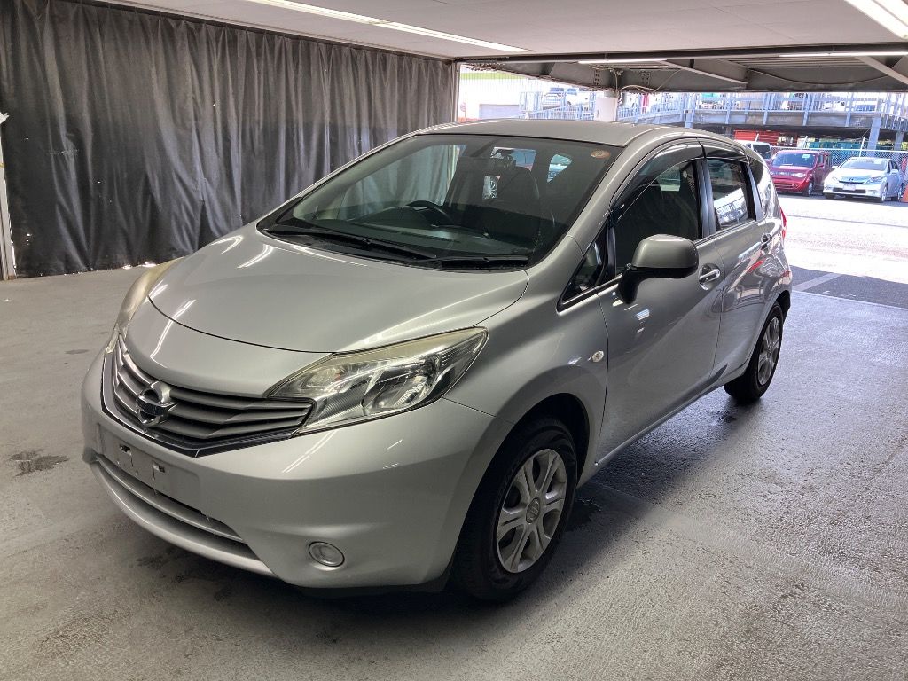 2013 Nissan Note メダリスト auction photo 5