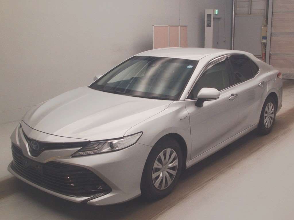 2018 Toyota Camry X Japan auction vehicle