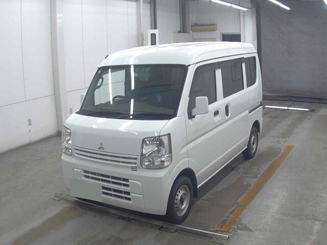 2017 Mitsubishi Minicab G auction photo 4